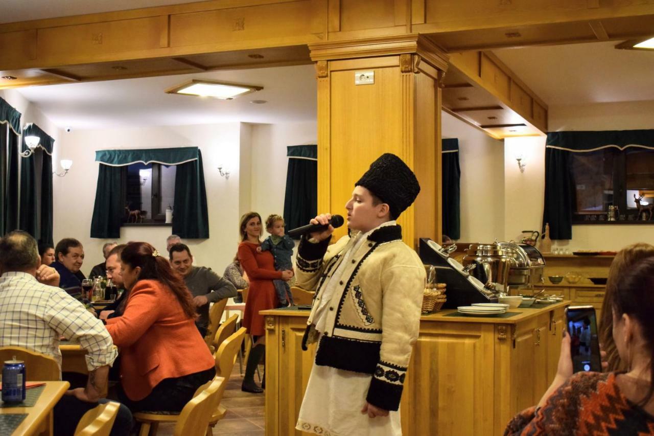 Vila Seva Vatra Dornei Exteriör bild